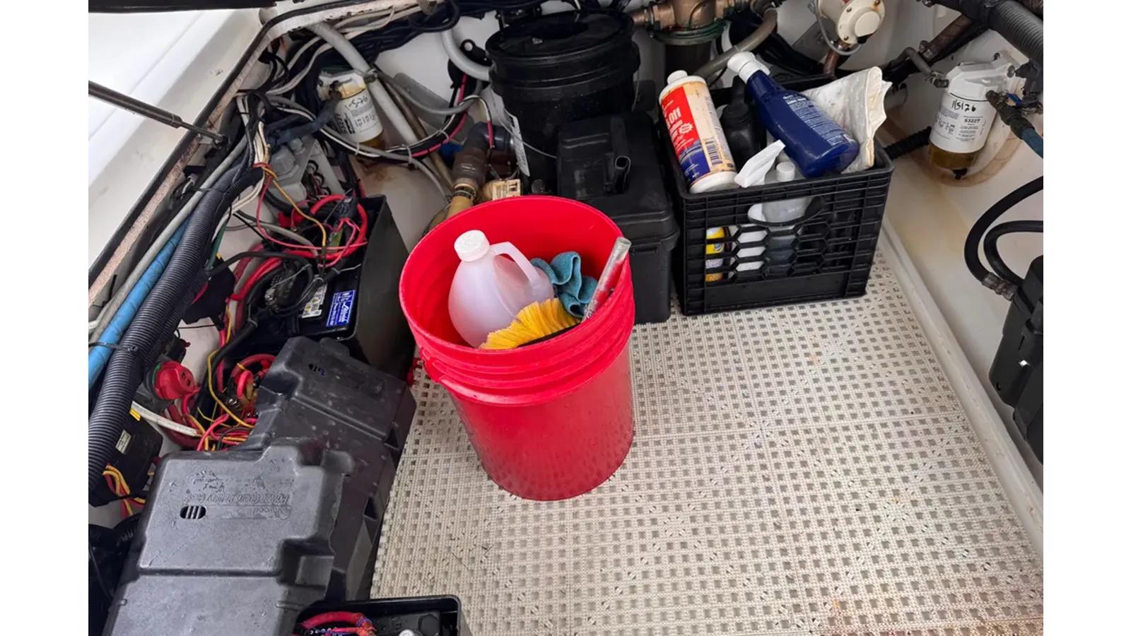 best yacht sales deals 2010 Typhoon 33 33