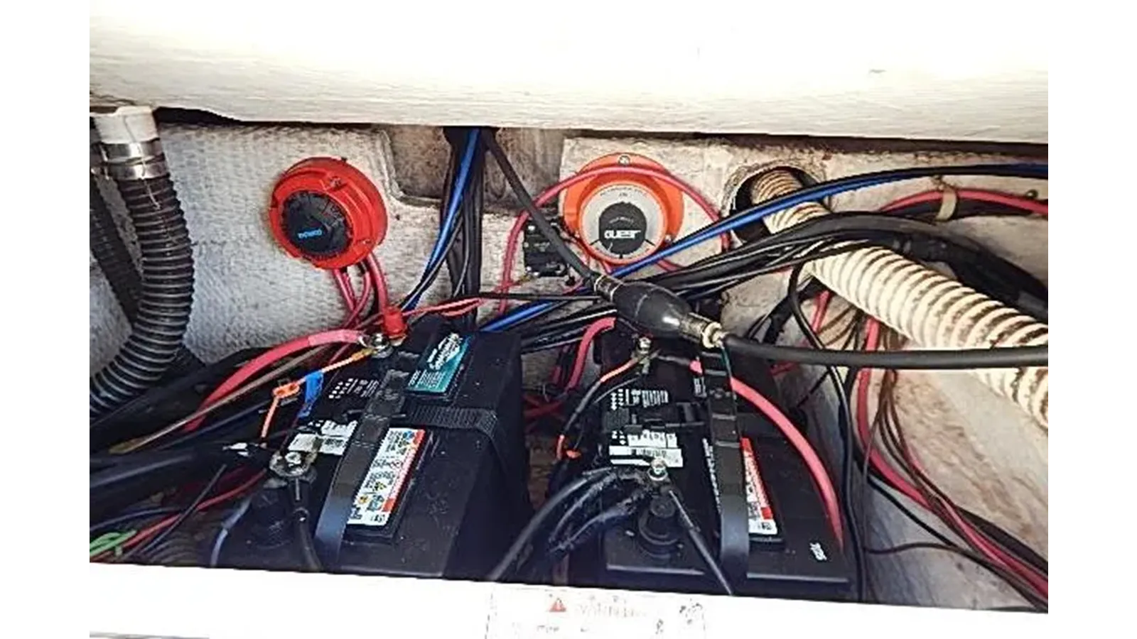 2003 World Cat 270 EC 2003