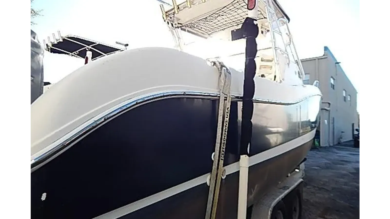 Buy a 2003 World Cat 270 EC - WORLD CAT at Shestakov Yacht Sales