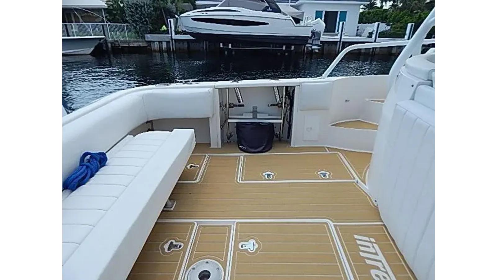 best yacht sales deals 2009 Intrepid 430 Sport Yacht 43