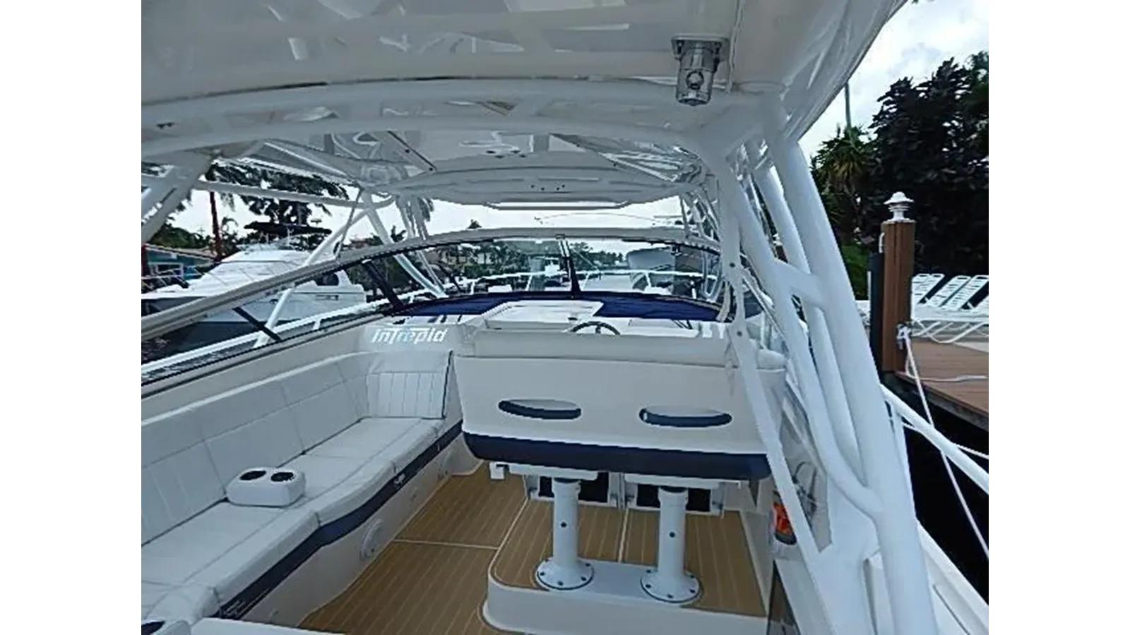 Buy a 2009 Intrepid 430 Sport Yacht 430 Sport Yacht at Shestakov Yacht Sales