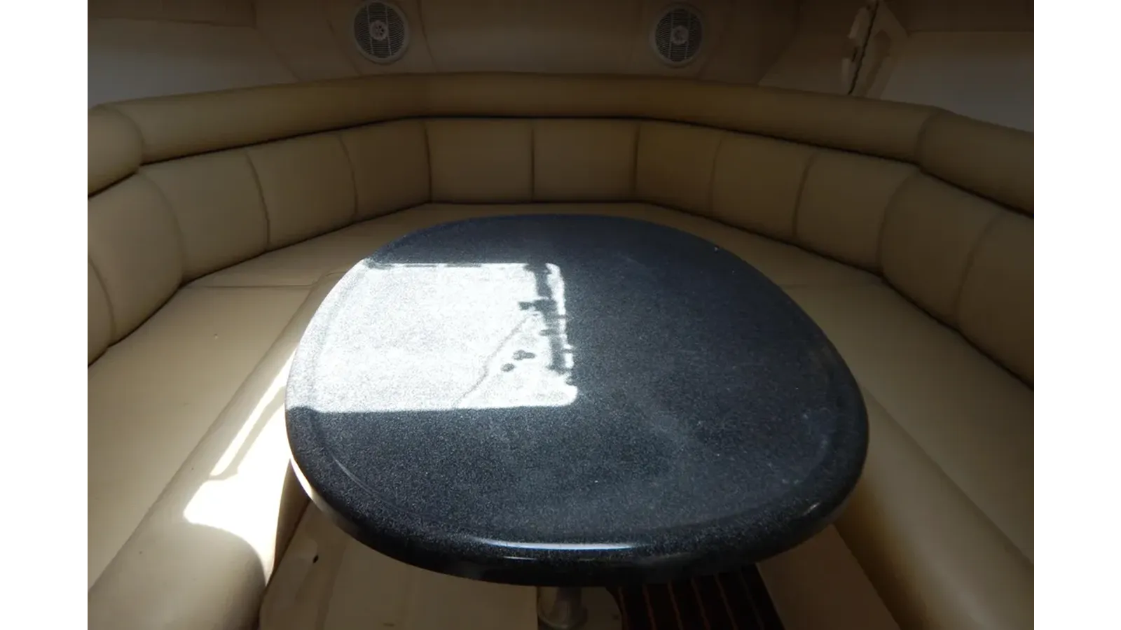 Buy a yacht 2005 Boston Whaler 305 Conquest 2005