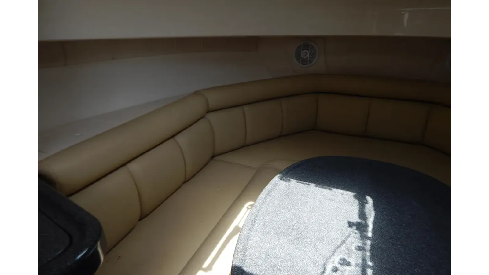 Buy a 2005 Boston Whaler 305 Conquest 2005 at Shestakov Yacht Sales