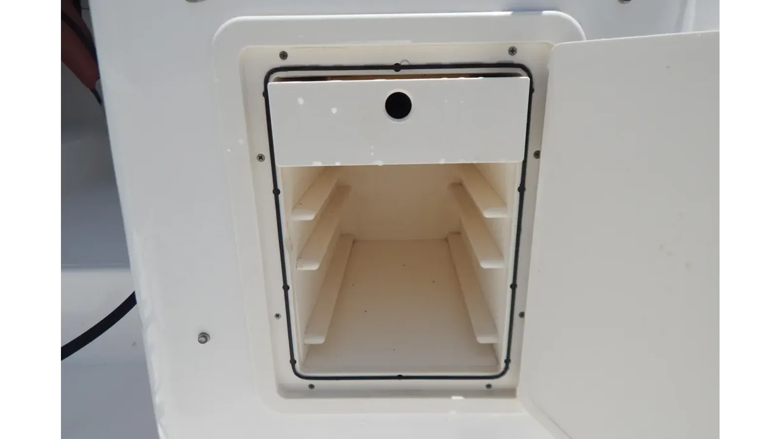 2005 Boston Whaler 305 Conquest 30