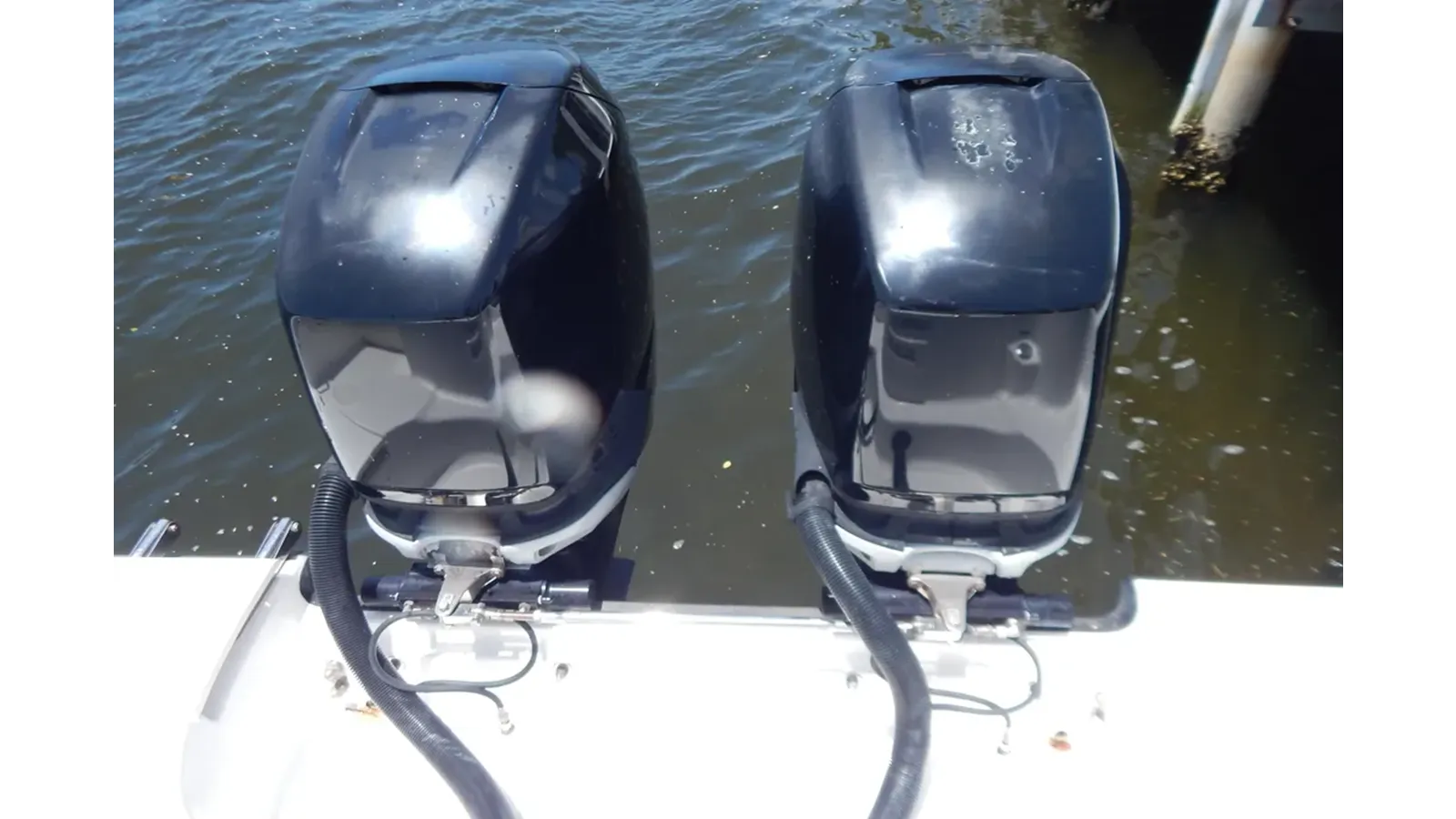 best yacht sales deals 2005 Boston Whaler 305 Conquest 2005