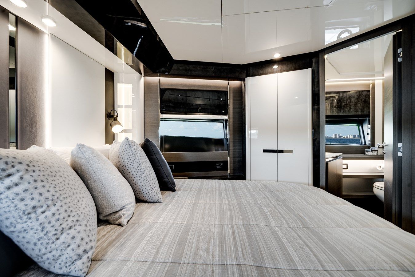 Стоимость яхты Partnership IV - Azimut Yachts