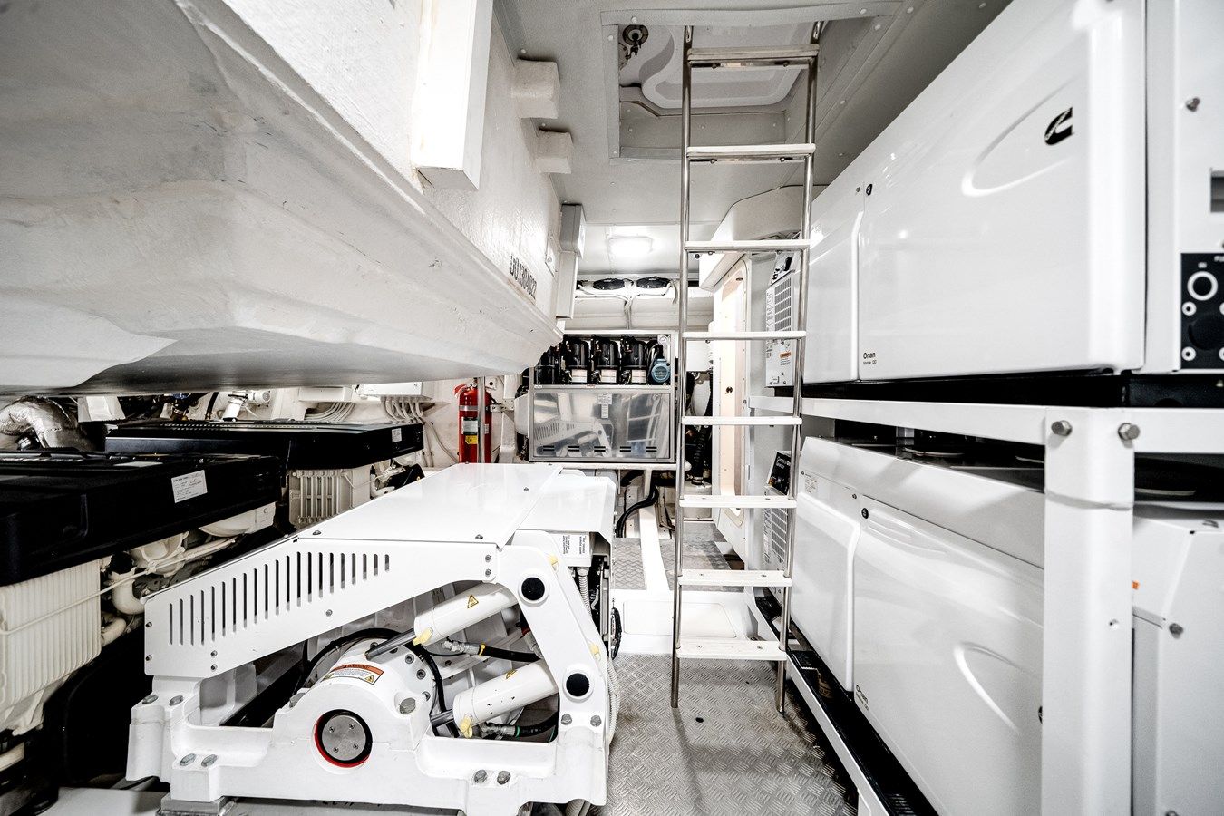 Купить Partnership IV - Azimut Yachts