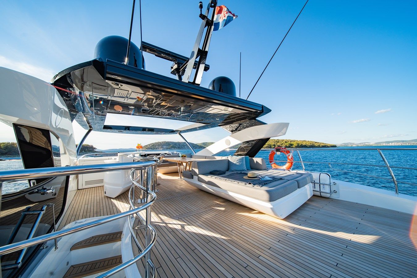 Лучшие предложения покупки яхты Black Mamba