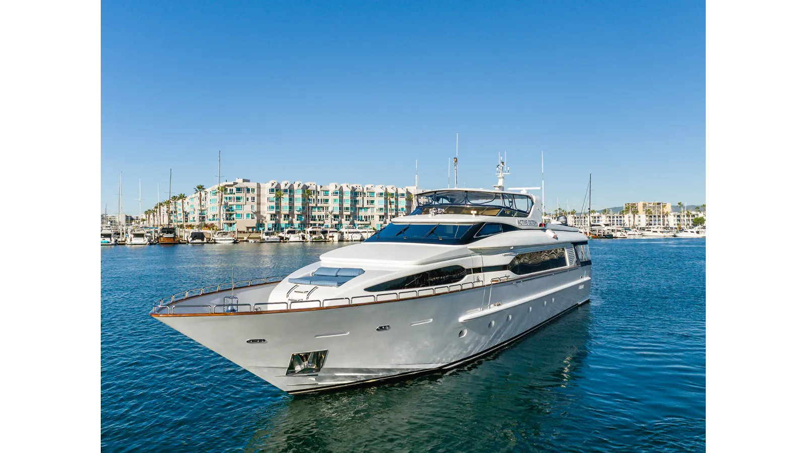 the best price on Active Octo 104