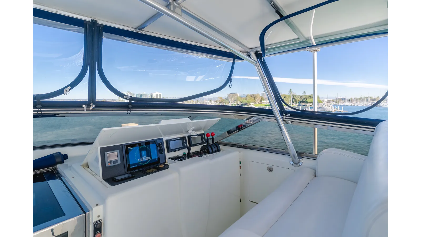 Active Octo 104 yacht sale