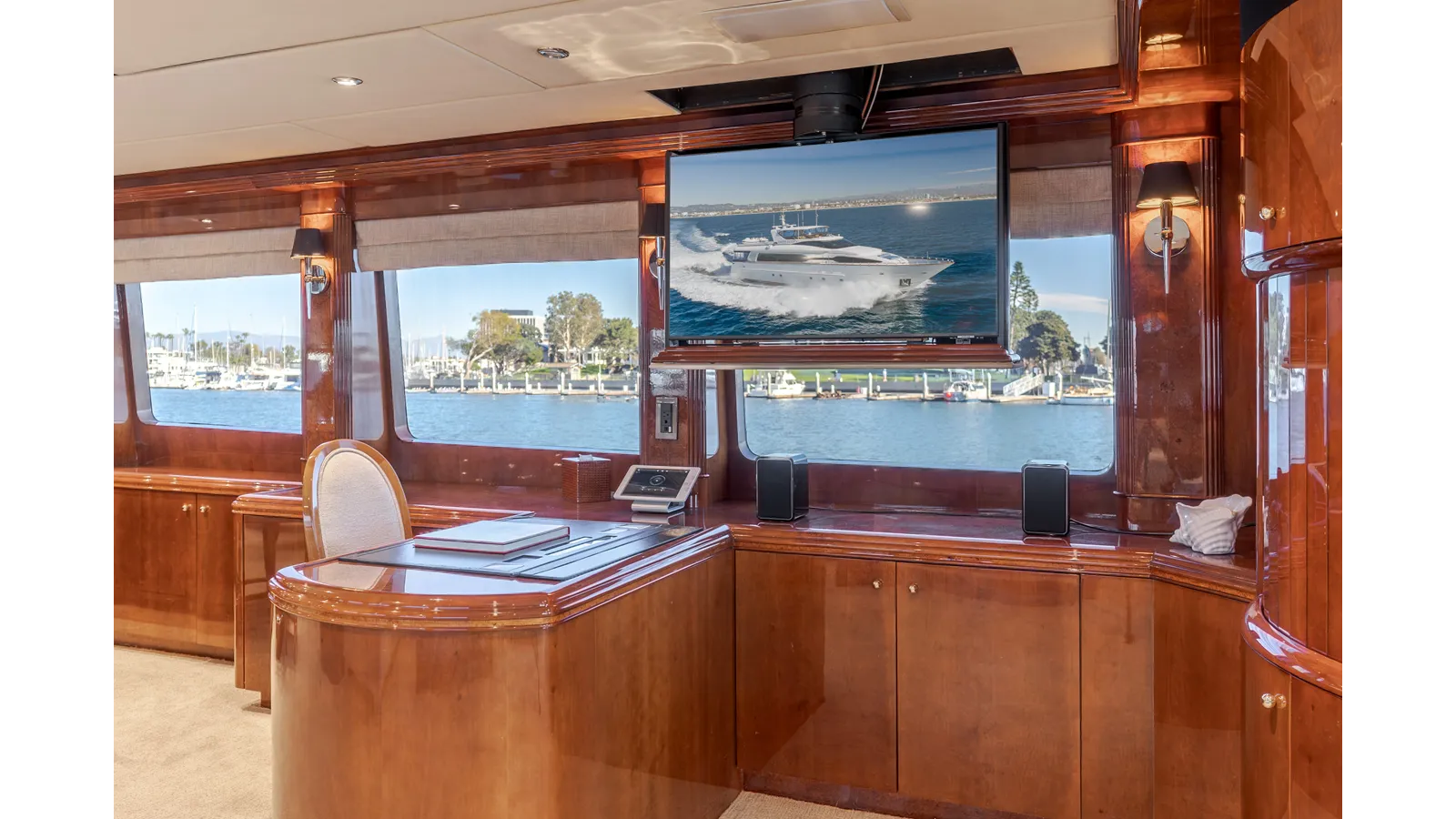 best yacht sales deals Active Octo 104 Raised Pilothouse