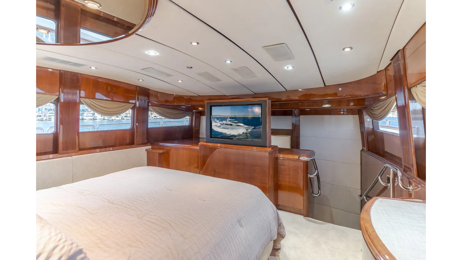 the best price on Active Octo - DESTINY