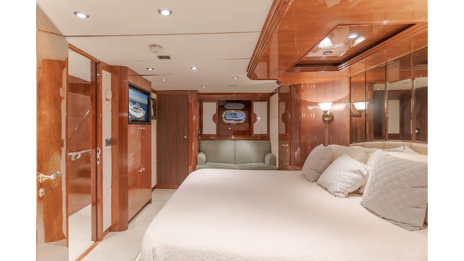 the best price on Active Octo