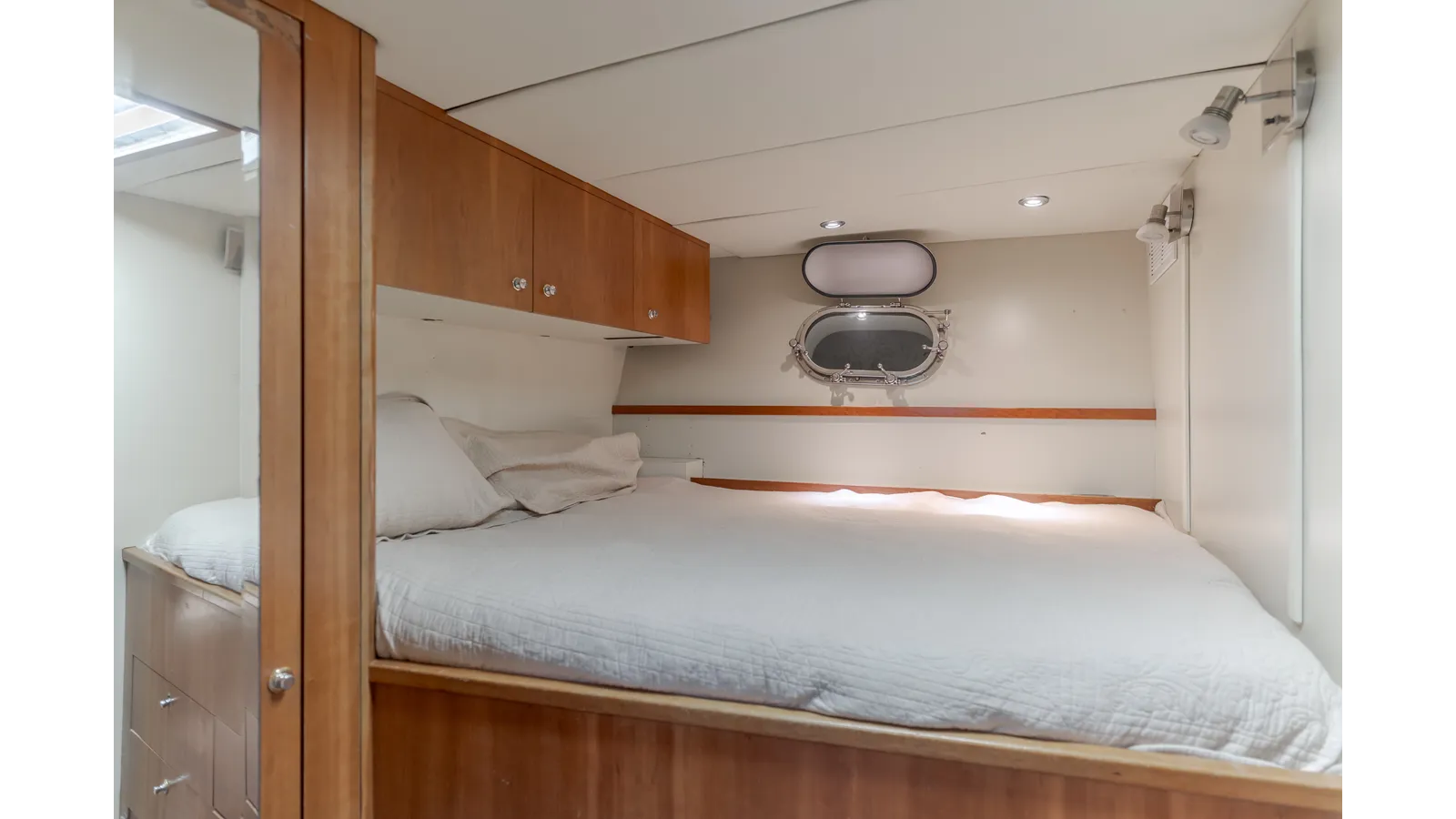 best yacht sales deals Active Octo 104