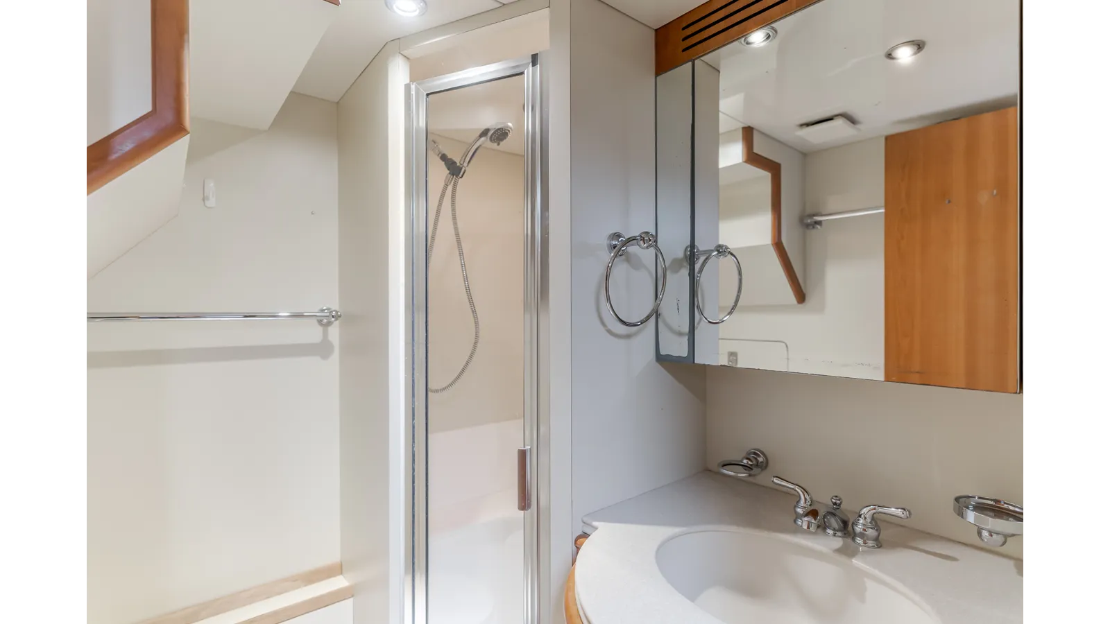 Buy a Active Octo 104 Raised Pilothouse at Shestakov Yacht Sales