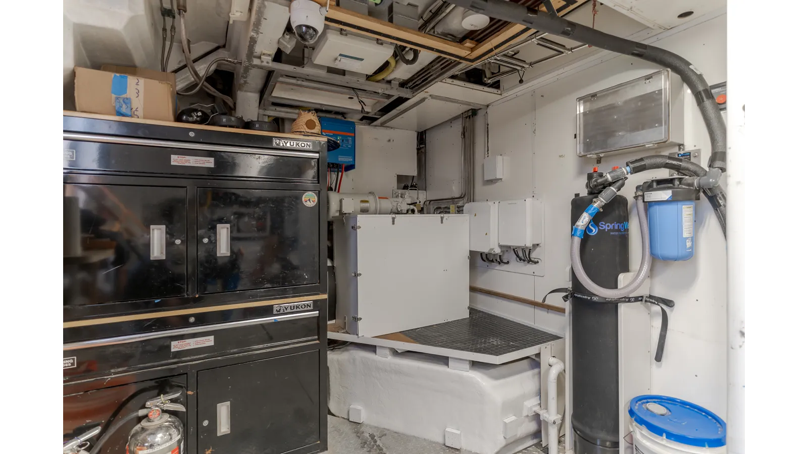 the best price on Active Octo 2002