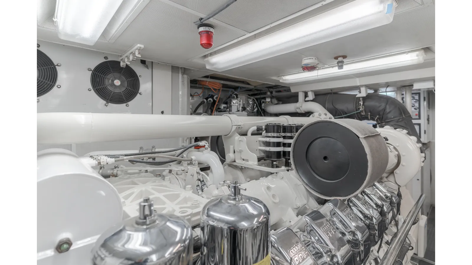 Buy a yacht Active Octo - DESTINY