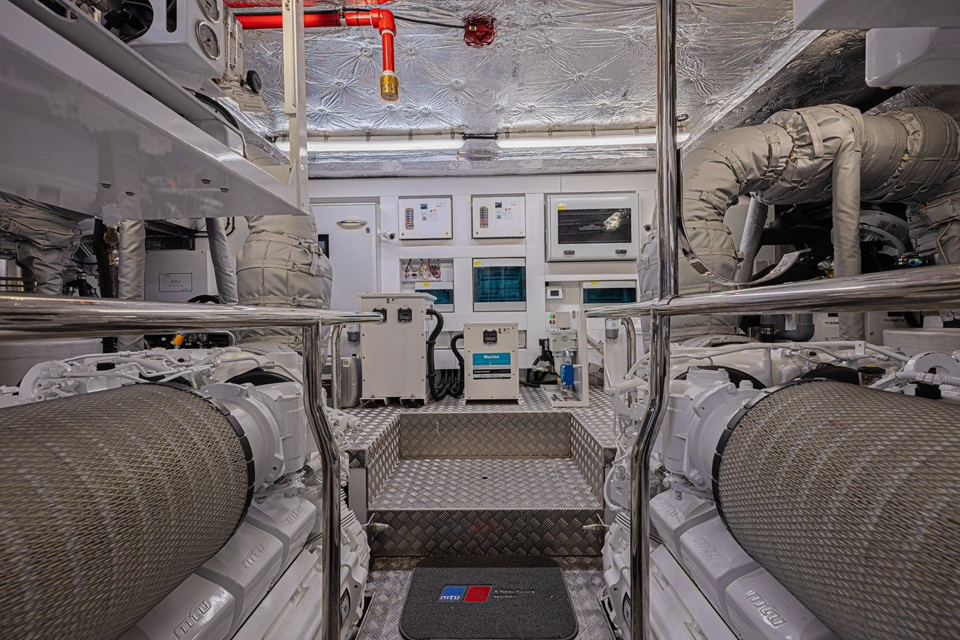 Buy a HIDEOUT 2025 at Shestakov Yacht Sales