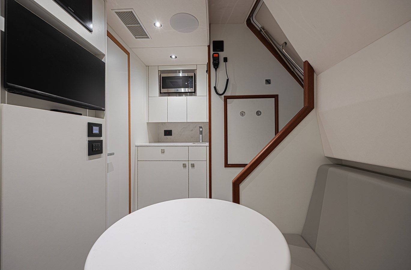 HIDEOUT - Sunseeker price