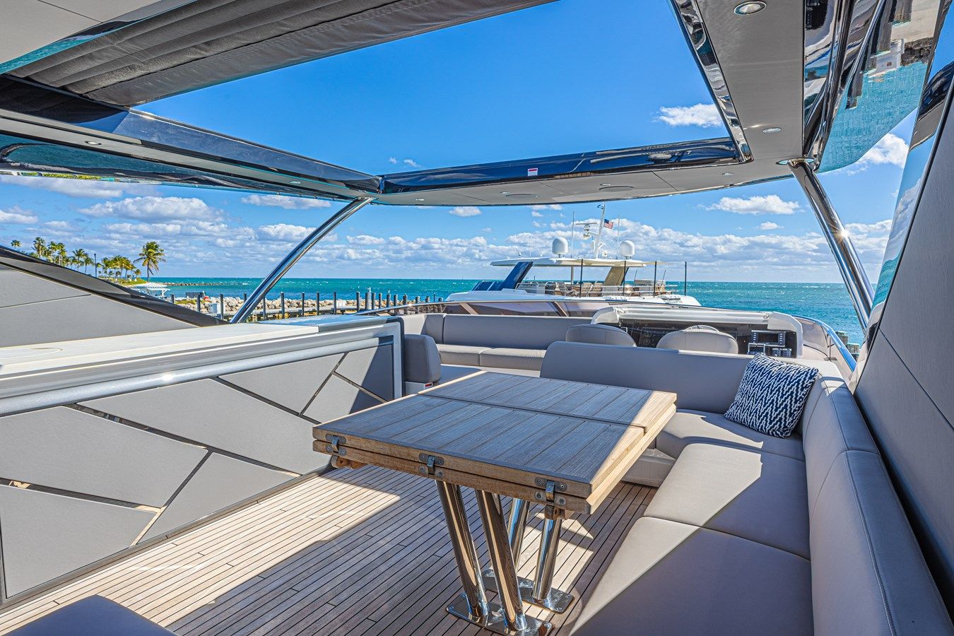 Buy a HIDEOUT 88 at Shestakov Yacht Sales