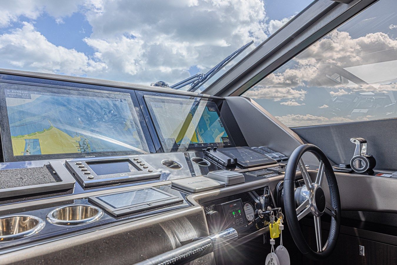 the best price on HIDEOUT 88