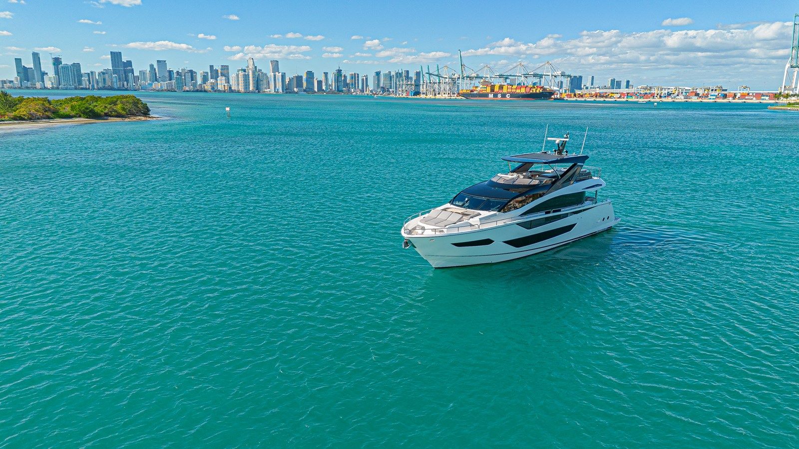 HIDEOUT - Sunseeker yacht sale