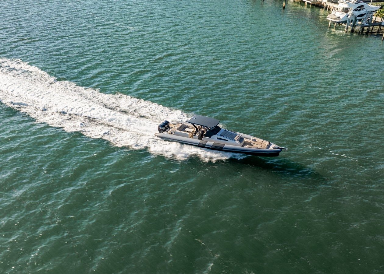 best yacht sales deals SEVEN 52