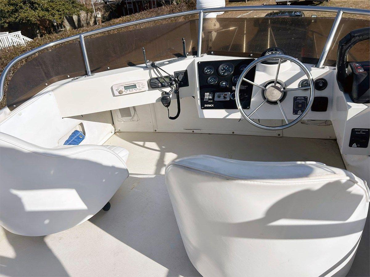 best yacht sales deals 26' Skipjack 2000 262 - SKIPJACK YACHTS