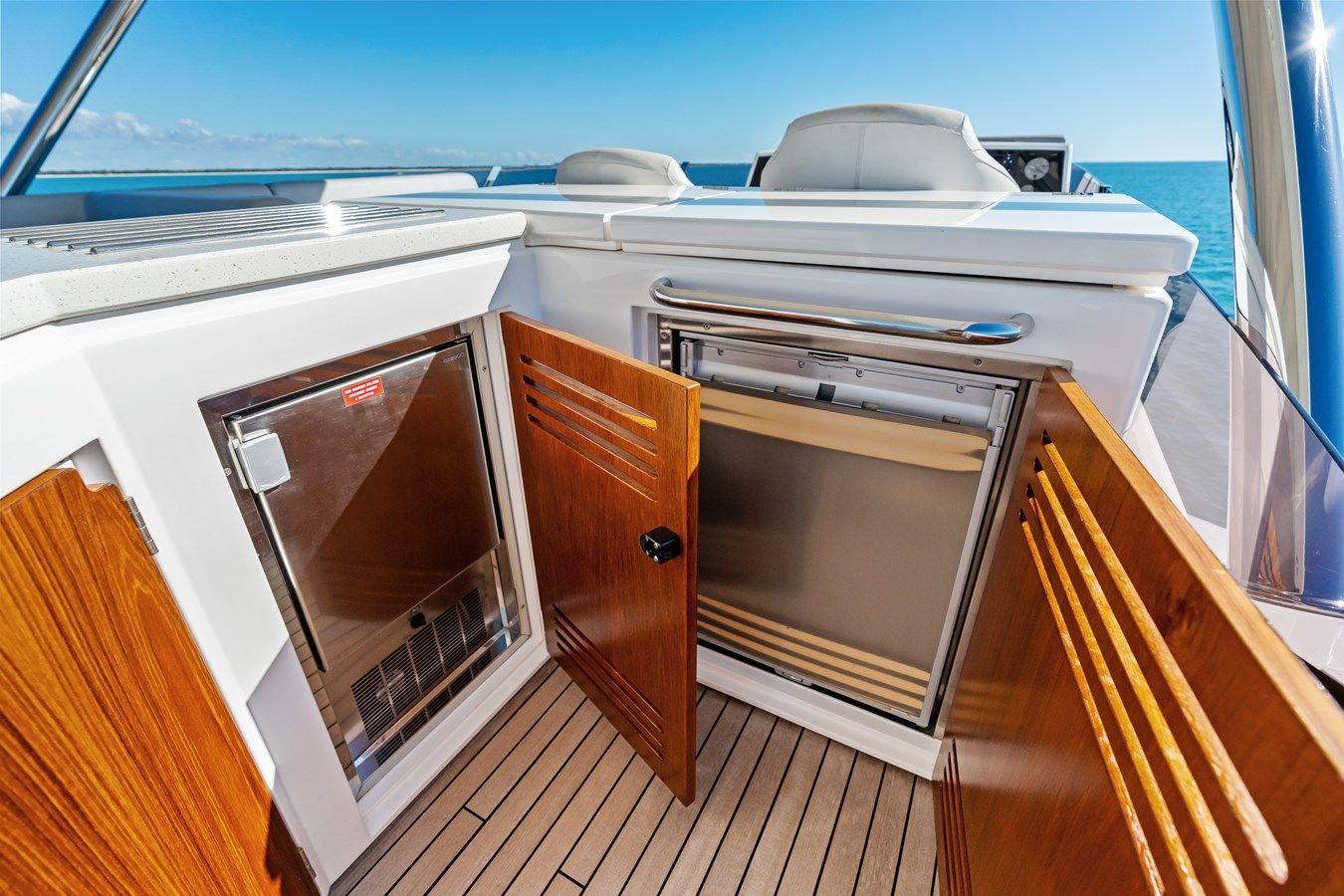 the best price on Tempus Fugit