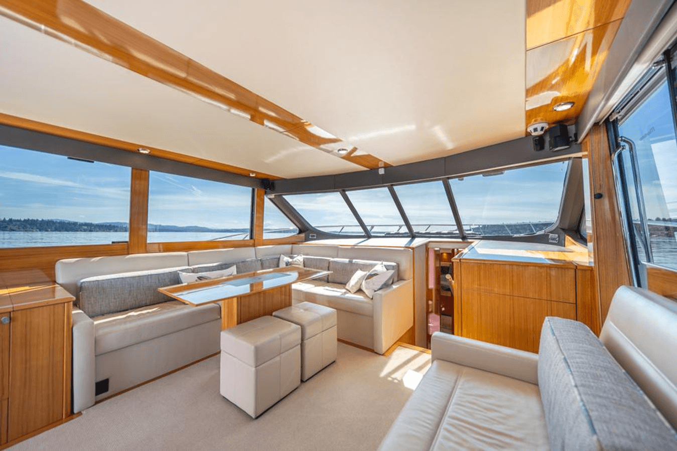 Esacpe - Maritimo yacht sale