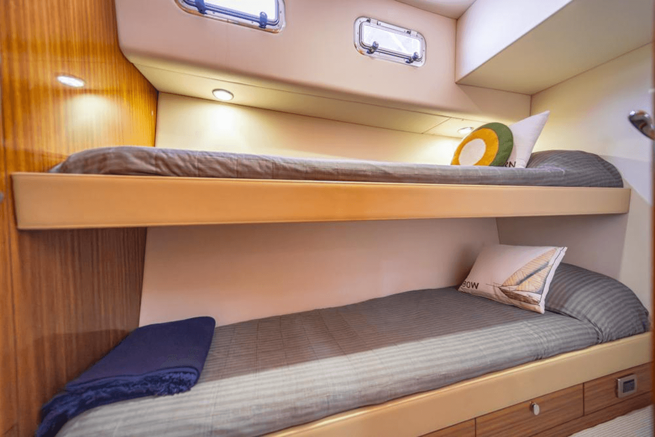 Buy a yacht Esacpe - Maritimo