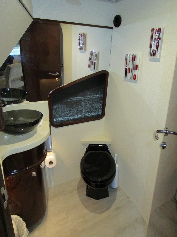 SHORE GIRL - NEPTUNUS