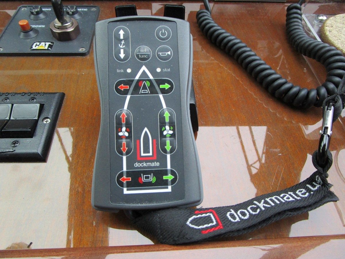 best yacht sales deals SHORE GIRL 2005