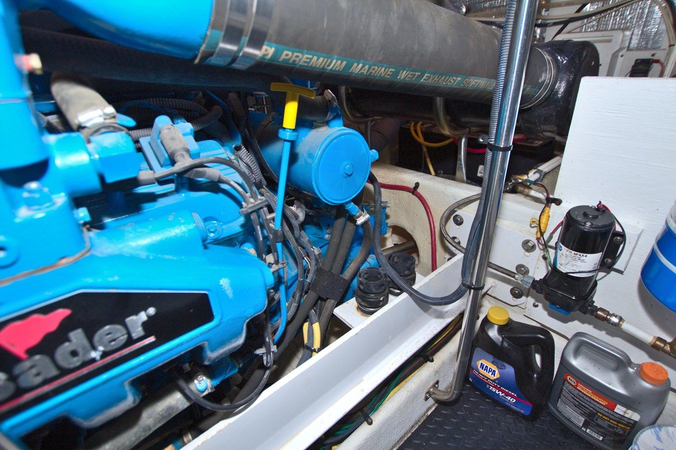 Buy a Bear Foot II (Copy) 39 at Shestakov Yacht Sales