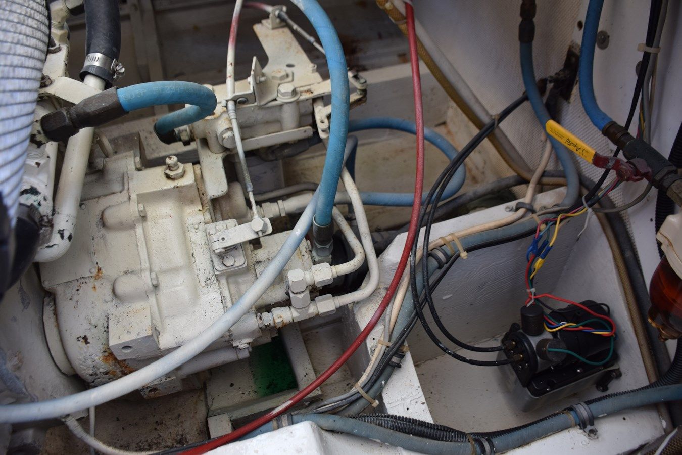 Лучшая цена на EAGLES NEST 1983