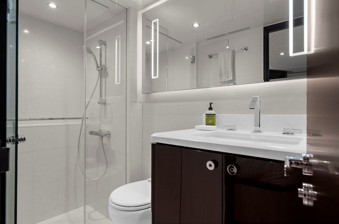 LA-LA-LA 106 yacht sale