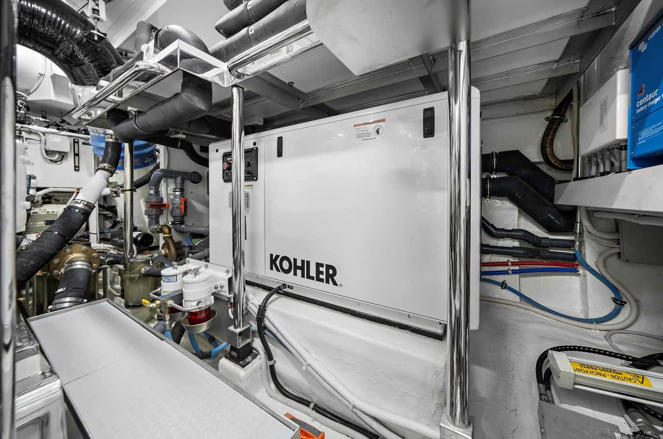 Buy a yacht LA-LA-LA 106