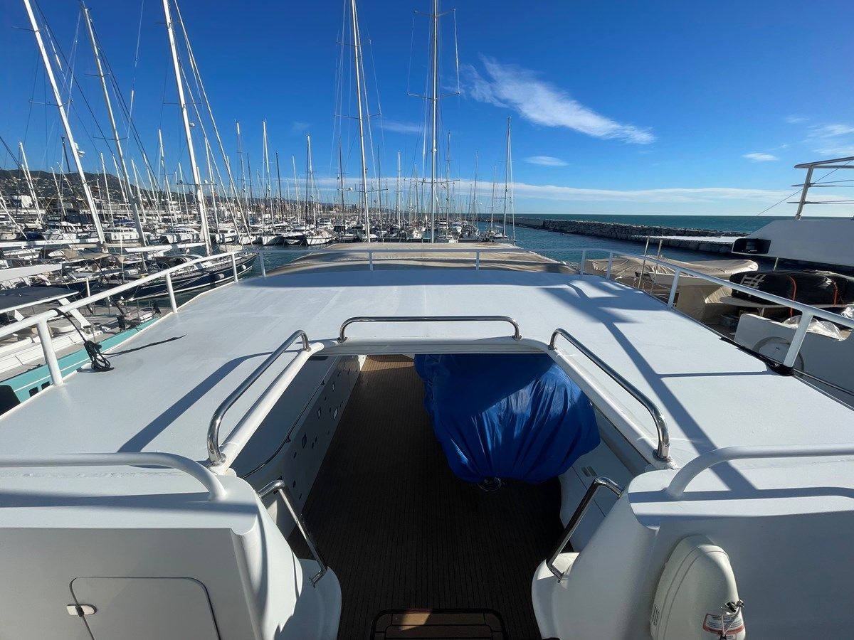 Buy a yacht ATB Shipyard Custom Motor Yacht 2005