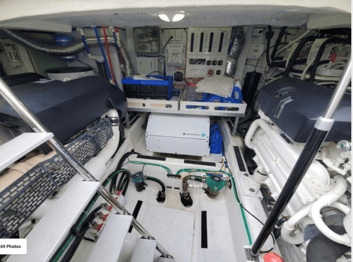 Лучшая цена на UNNAMED 48 Flybridge Sedan