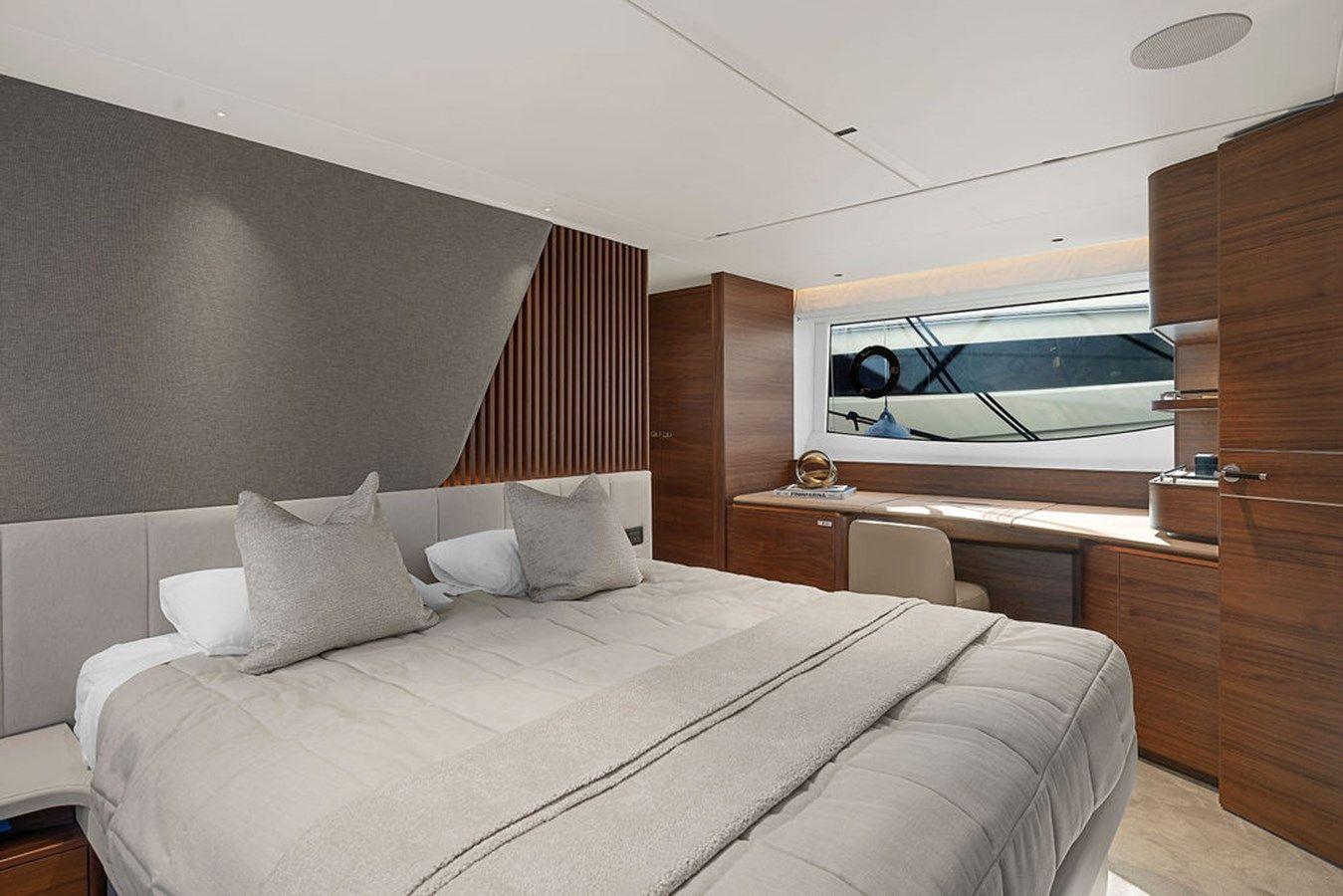 Buy a yacht PRINCESS S72 (S72531) - PRINCESS