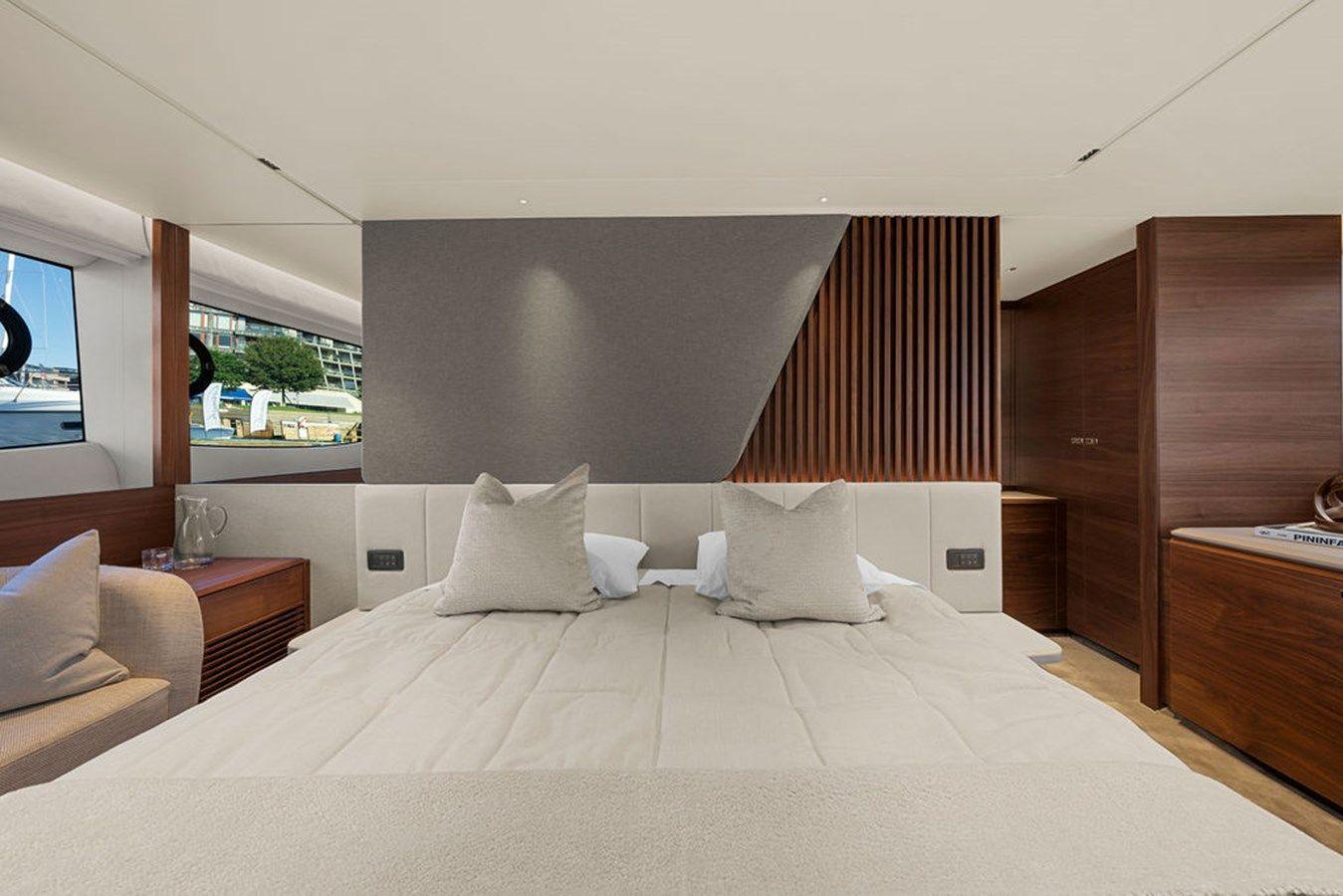 the best price on PRINCESS S72 (S72531) - PRINCESS