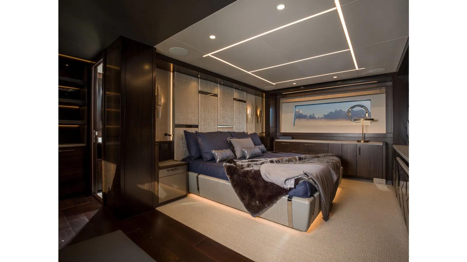 Buy a yacht 88 YACHT - Sunseeker