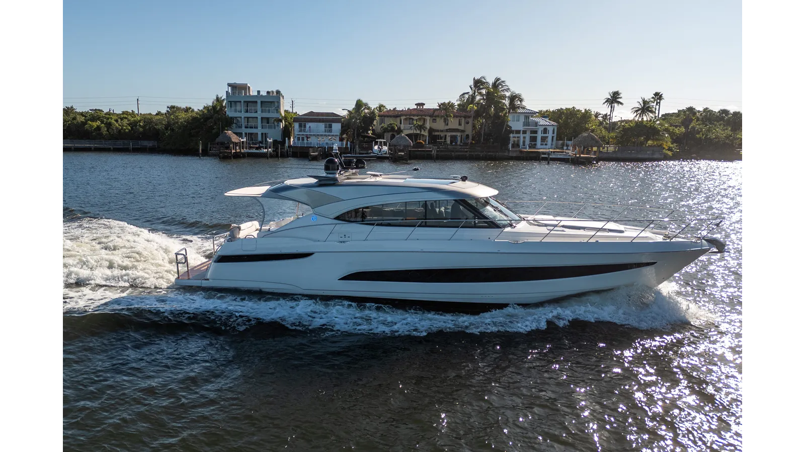 Купить яхту WATER DOG 54 в Shestakov Yacht Sales