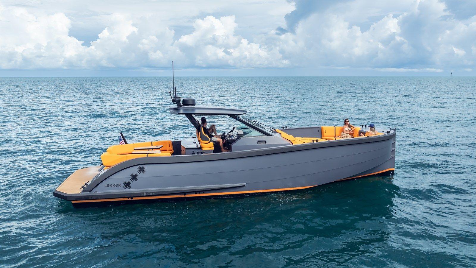 Buy a PARALLAX 44 at Shestakov Yacht Sales