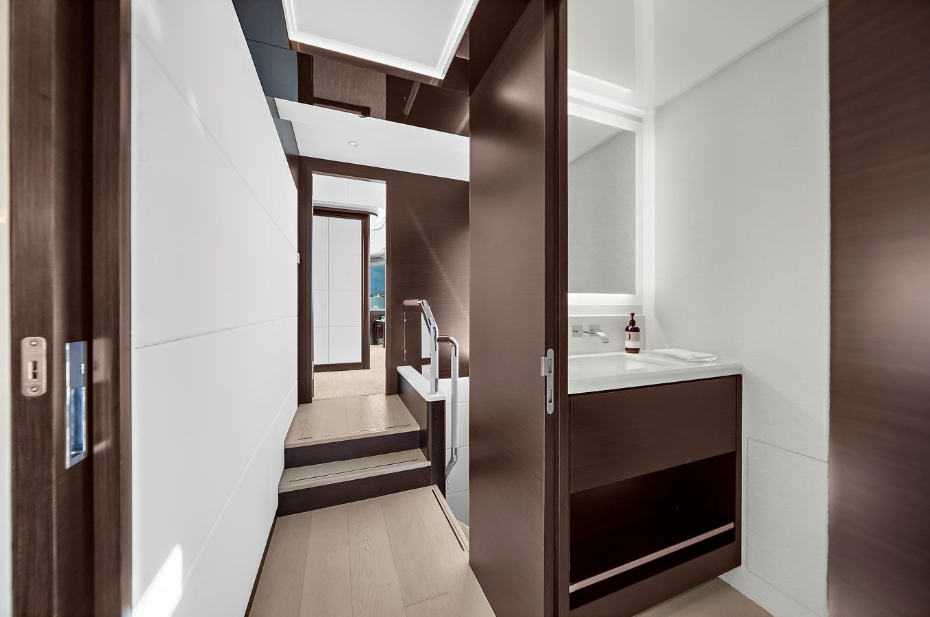 the best price on LA-LA-LA