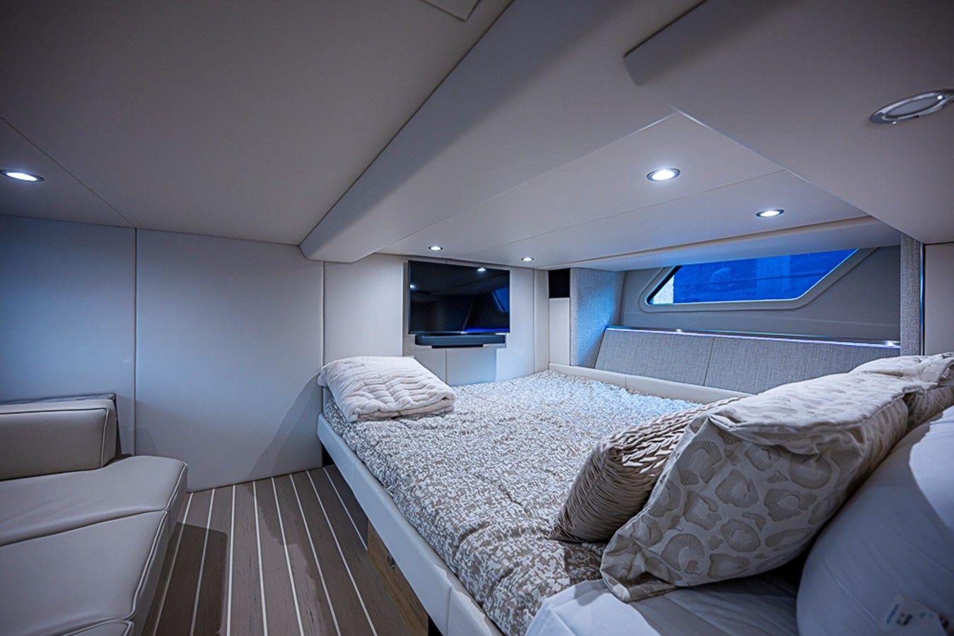 NN - Formula Boats yacht sale