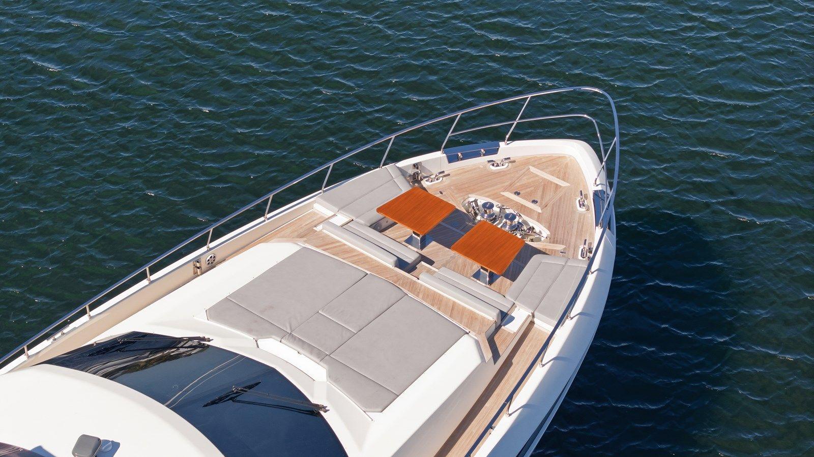 Date Night - Ferretti Yachts