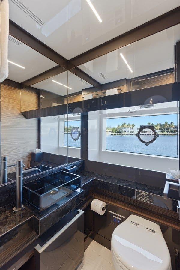 Date Night - Ferretti Yachts