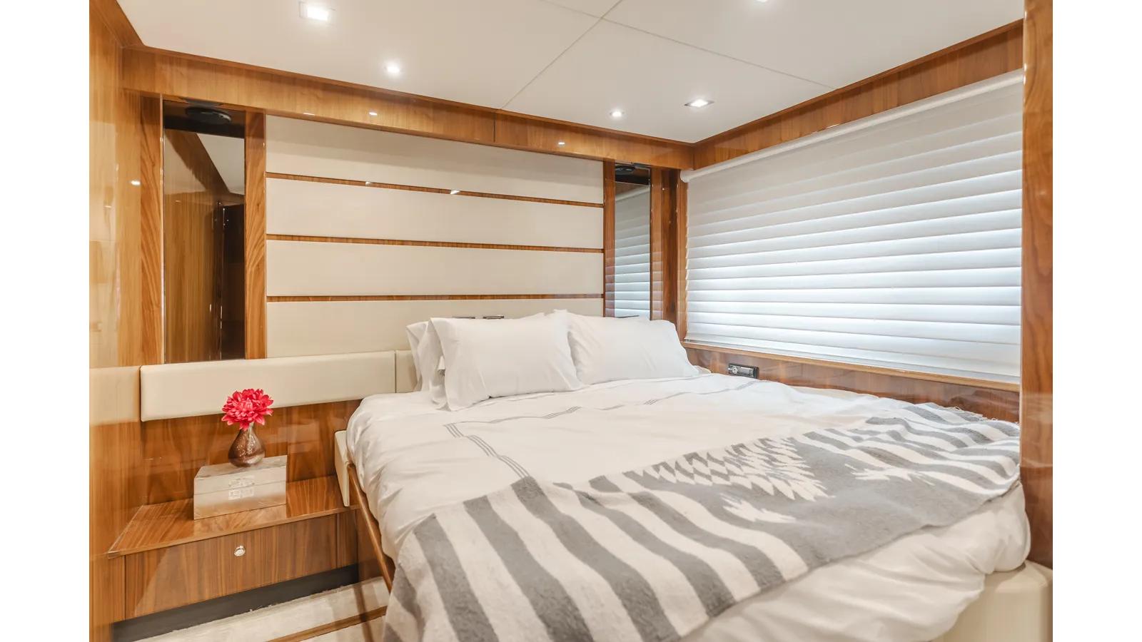 Buy a yacht Indecent Proposal IV