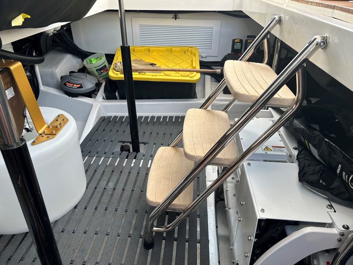 the best price on CI SEA 56